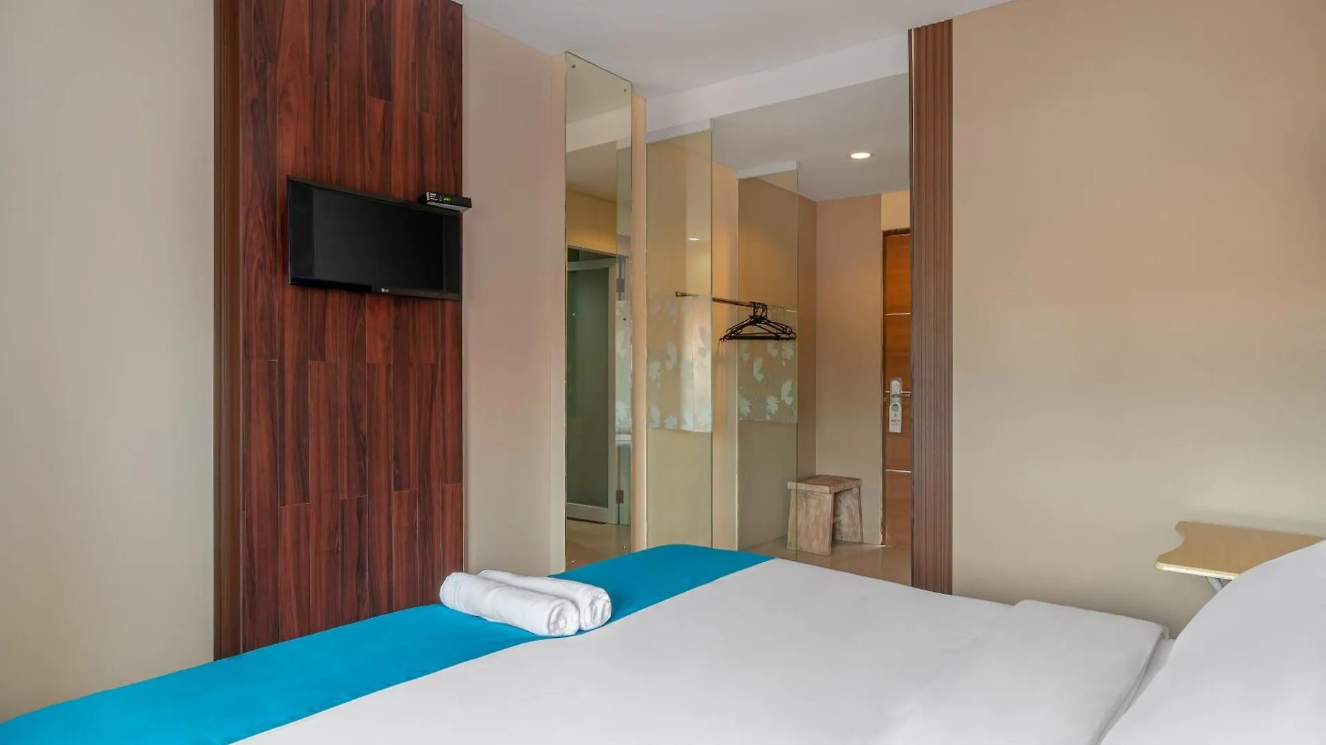 Dream @ Jimbaran Hotel 2*,